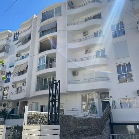 Lovely Just 30m From The *