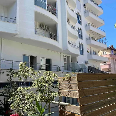 公寓 Lovely Just 30m From The