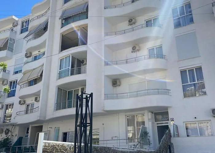 Lovely Just 30m From The *