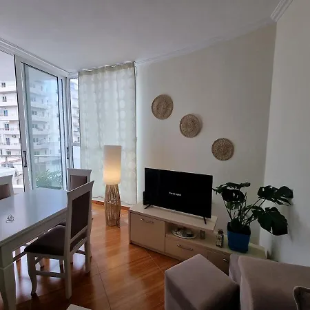 Lovely Just 30m From The شقة *