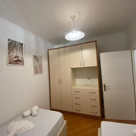 Lovely Just 30m From The ساراندا