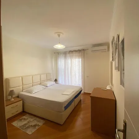 Lovely Just 30m From The