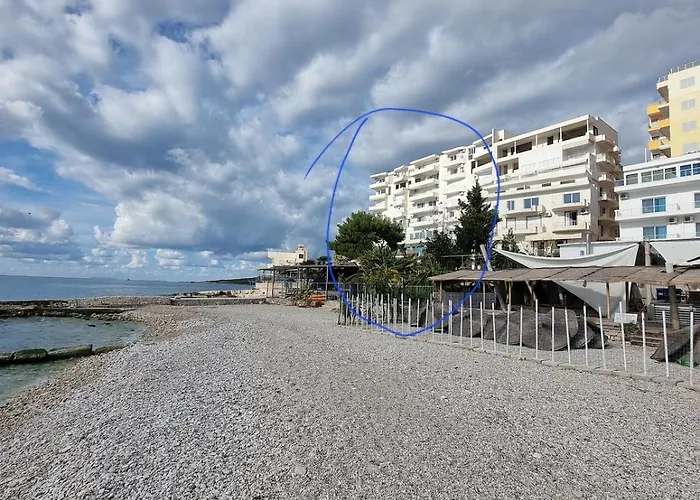 Apartment Lovely Just 30m From The