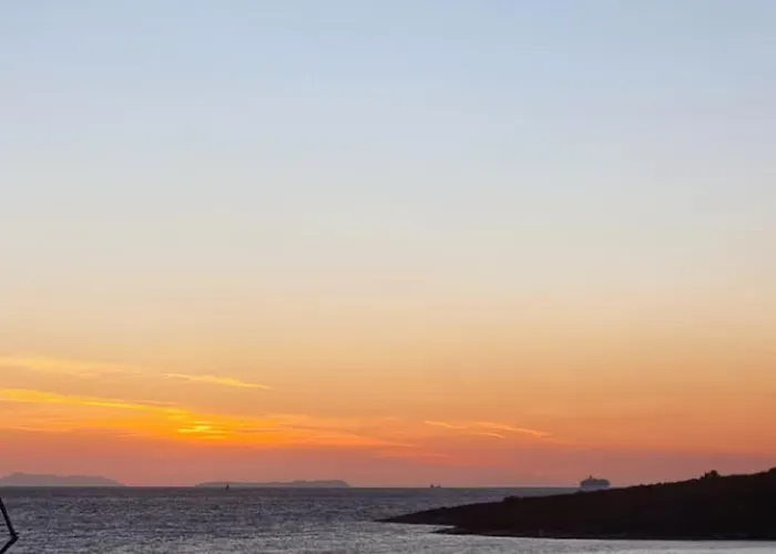 Apartment Lovely Just 30m From The *