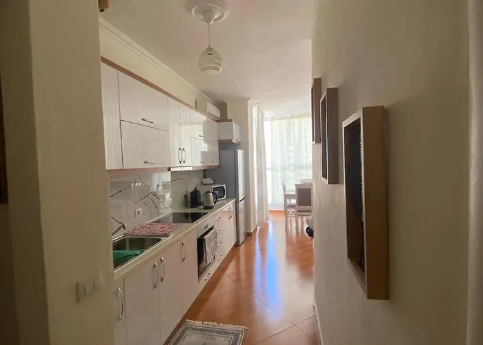 Lovely Just 30m From The