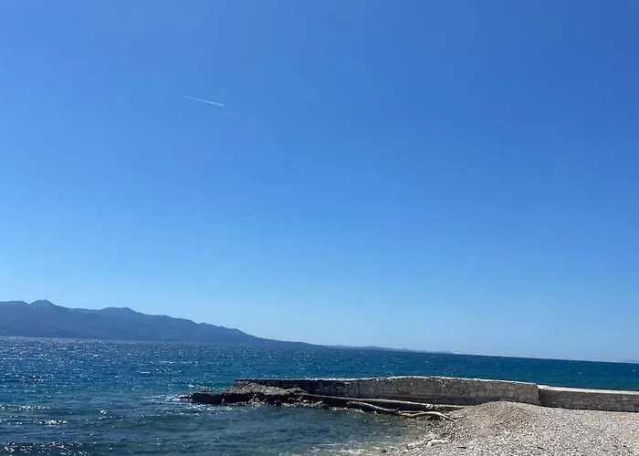 Lovely Just 30m From The Apartment *